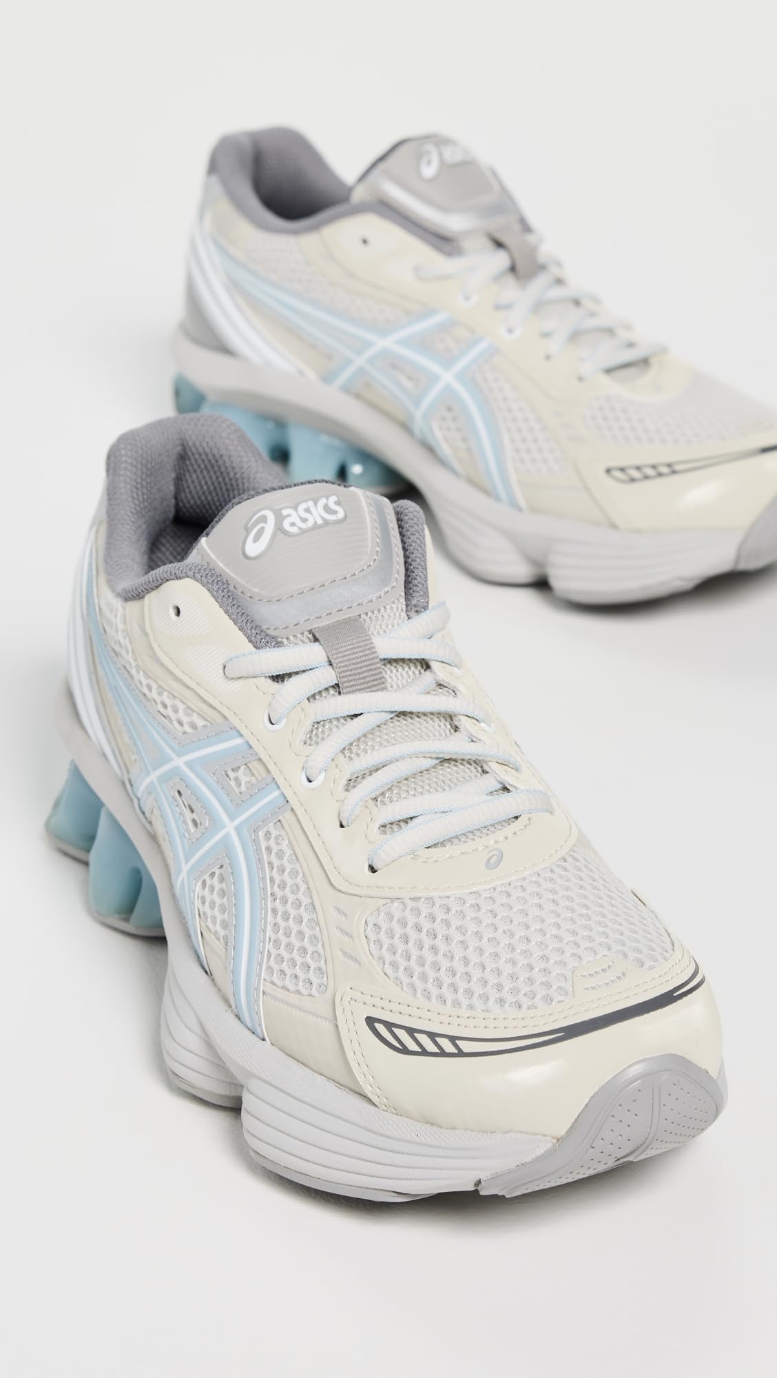 Gel Kinetic Fluent Sneakers Unisex ASICS Emmi Minimal